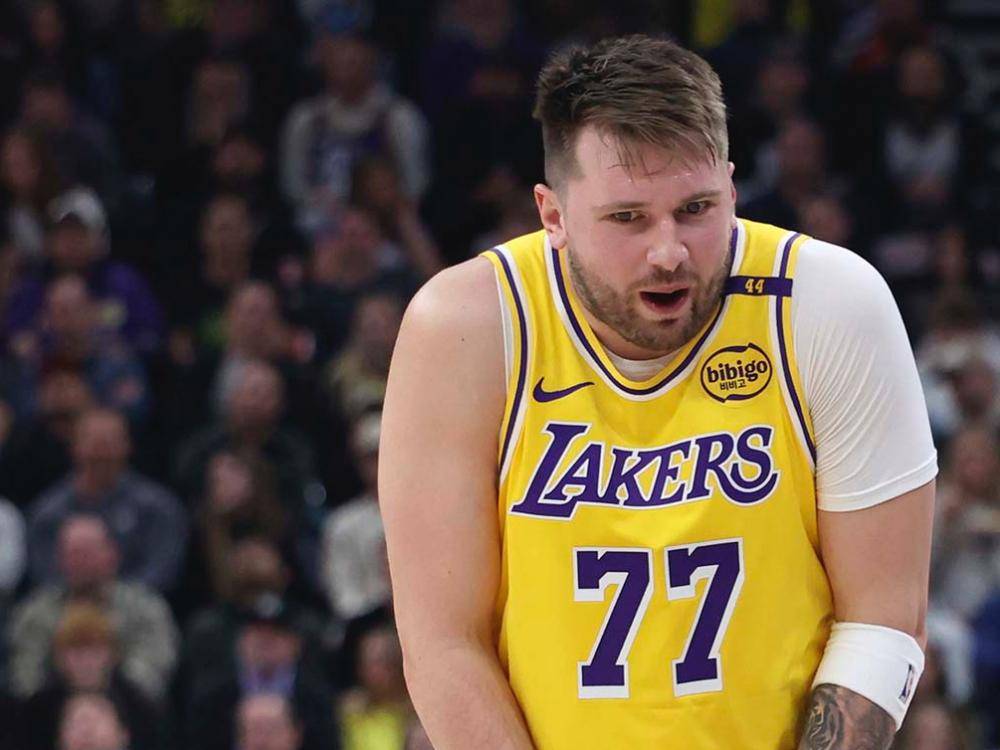  东契奇赛事官方发布问鼎冠军新规，DWG争议不断！