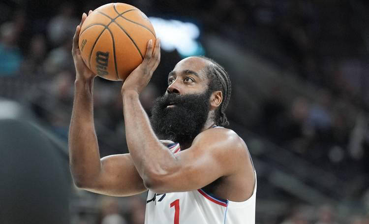 哈登关键节点势不可挡，加拿大队带队取胜！的简单介绍